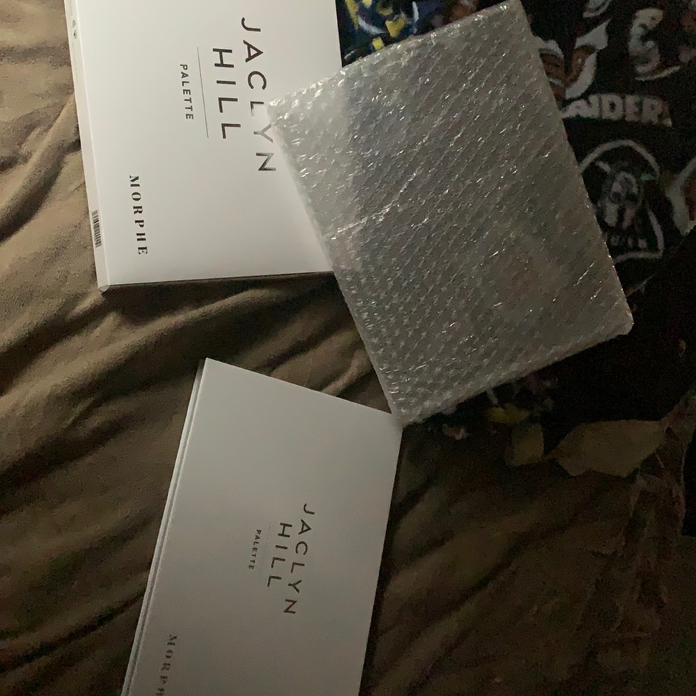 Jaclyn hill morphe eyeshadow palette